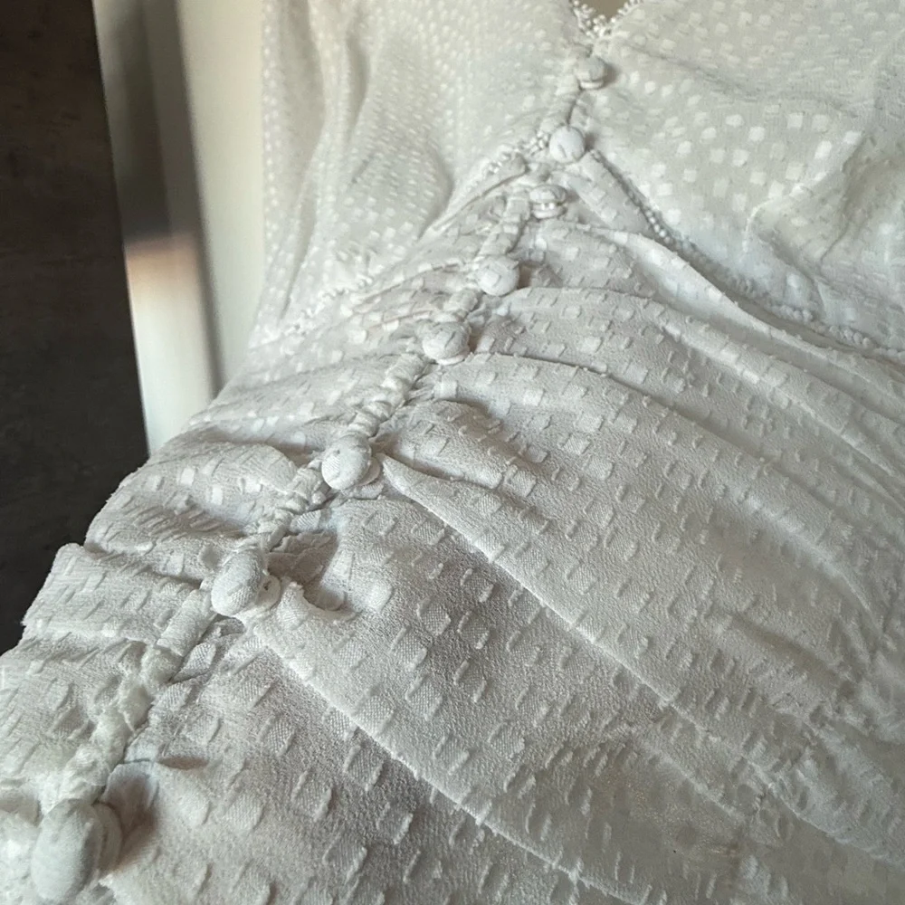 Rare Jessica Simpson White Blouse - Picture 3 of 6